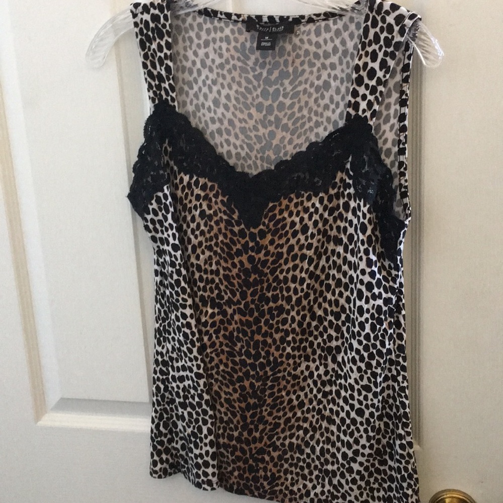 FINAL MARKDOWN Ladies White House Black Market top medium